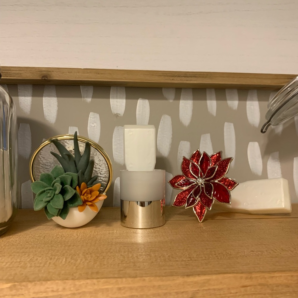 Bath & Body Works Wallflower plugs & refills